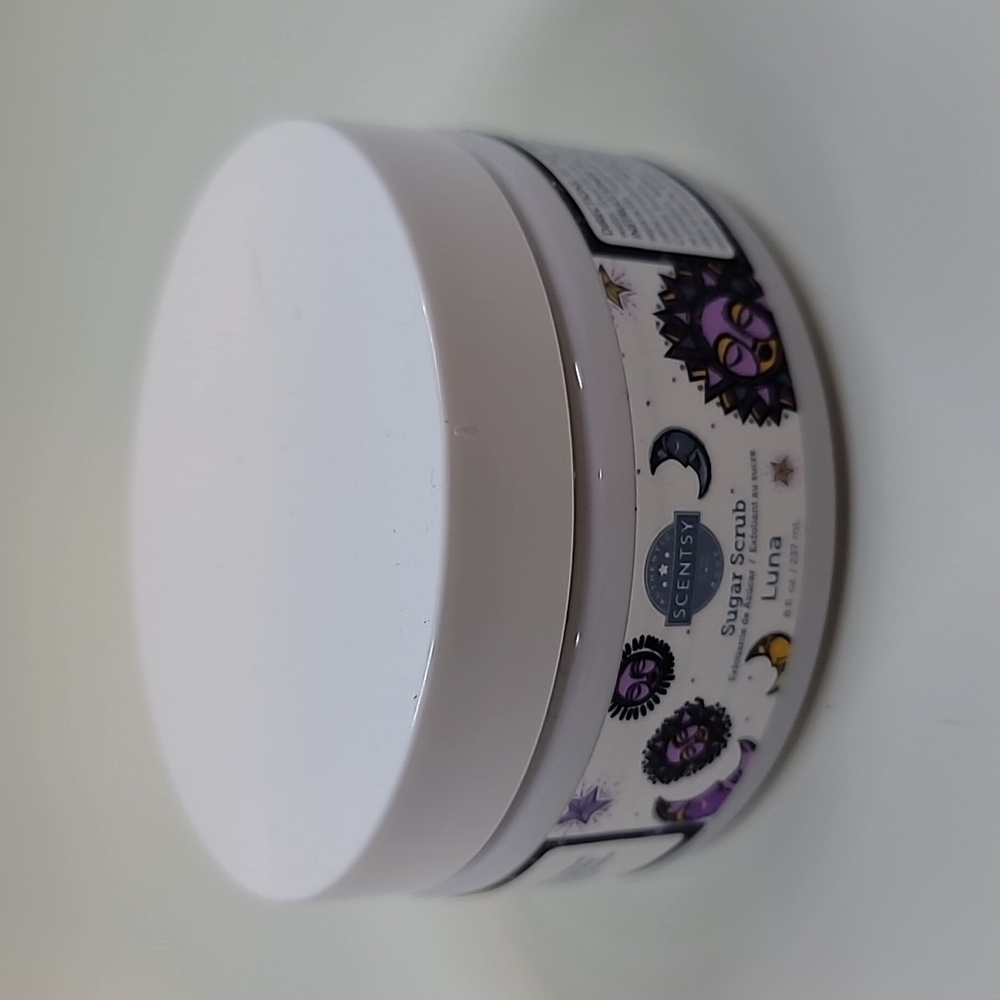 Scentsy Luna Sugar Scrub